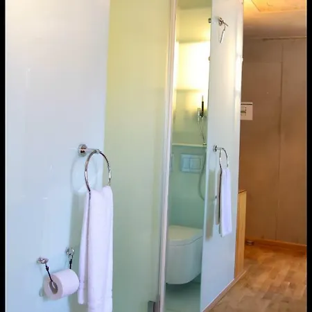 Haus 12